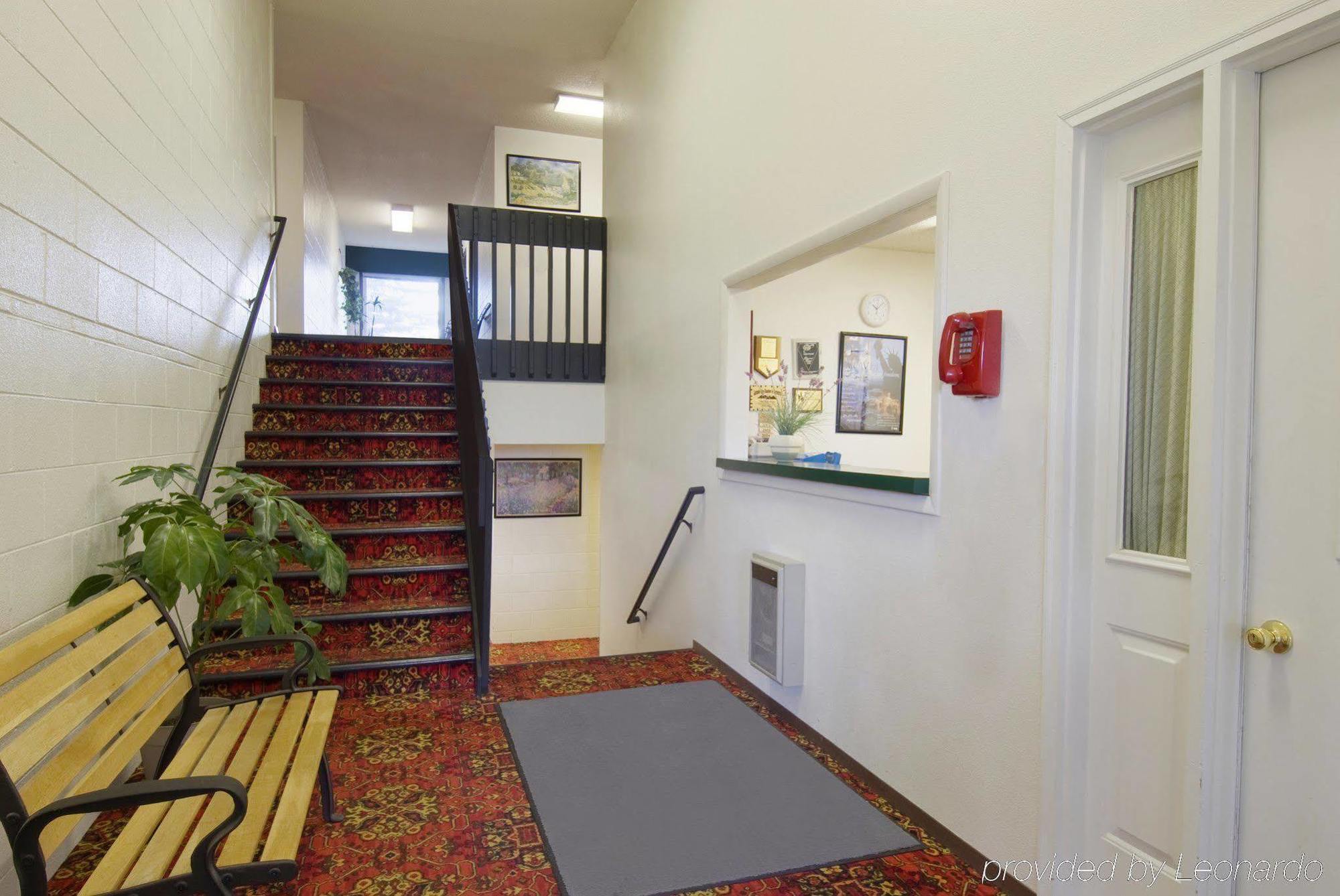 Americas Best Value Inn Laramie Interior photo